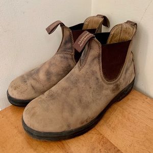 Women’s Blundstones